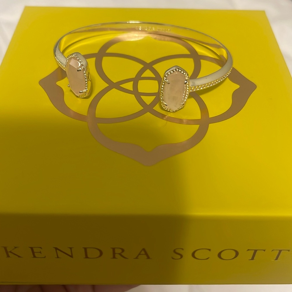 Rose Kendra Scott cuff bracelet
